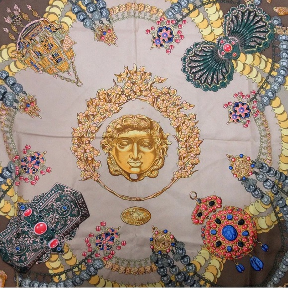 Authentic Hermès KOSMIMA Silk Scarf - Picture 2 of 8